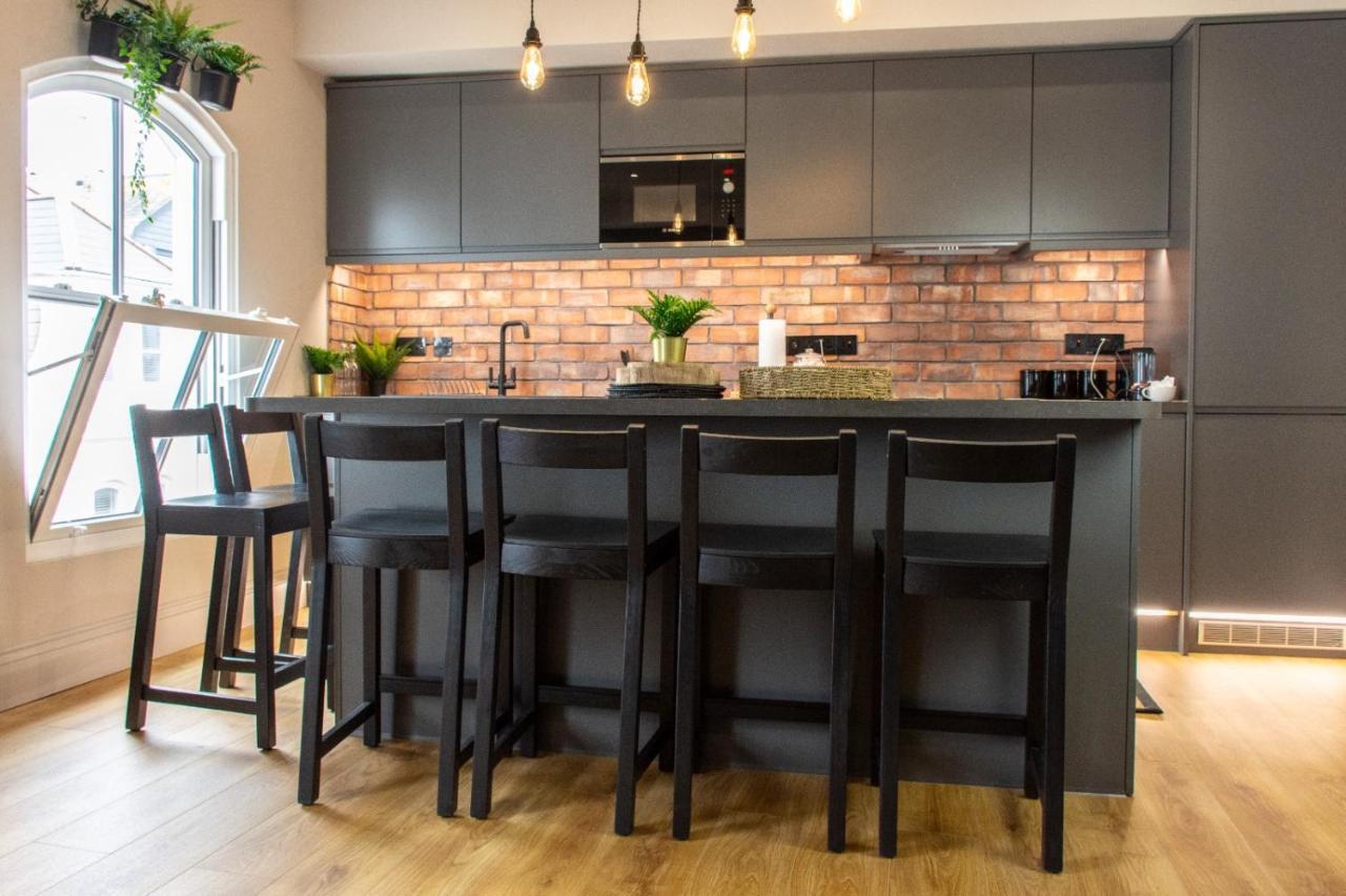 Plymouth Barbican Boutique Luxury Apartment Buitenkant foto