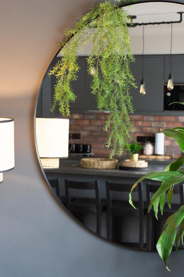 Plymouth Barbican Boutique Luxury Apartment Buitenkant foto